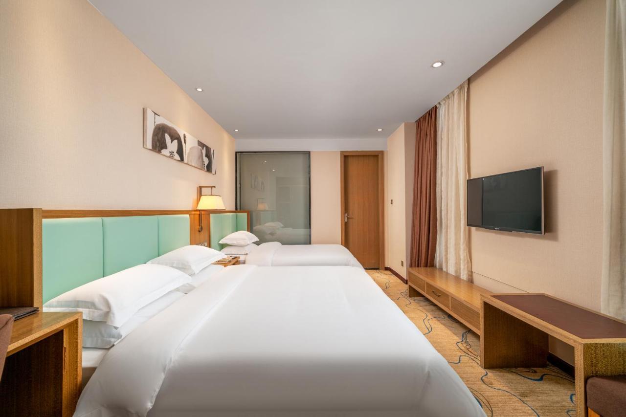 Guangzhou Boyi Hotel Екстериор снимка