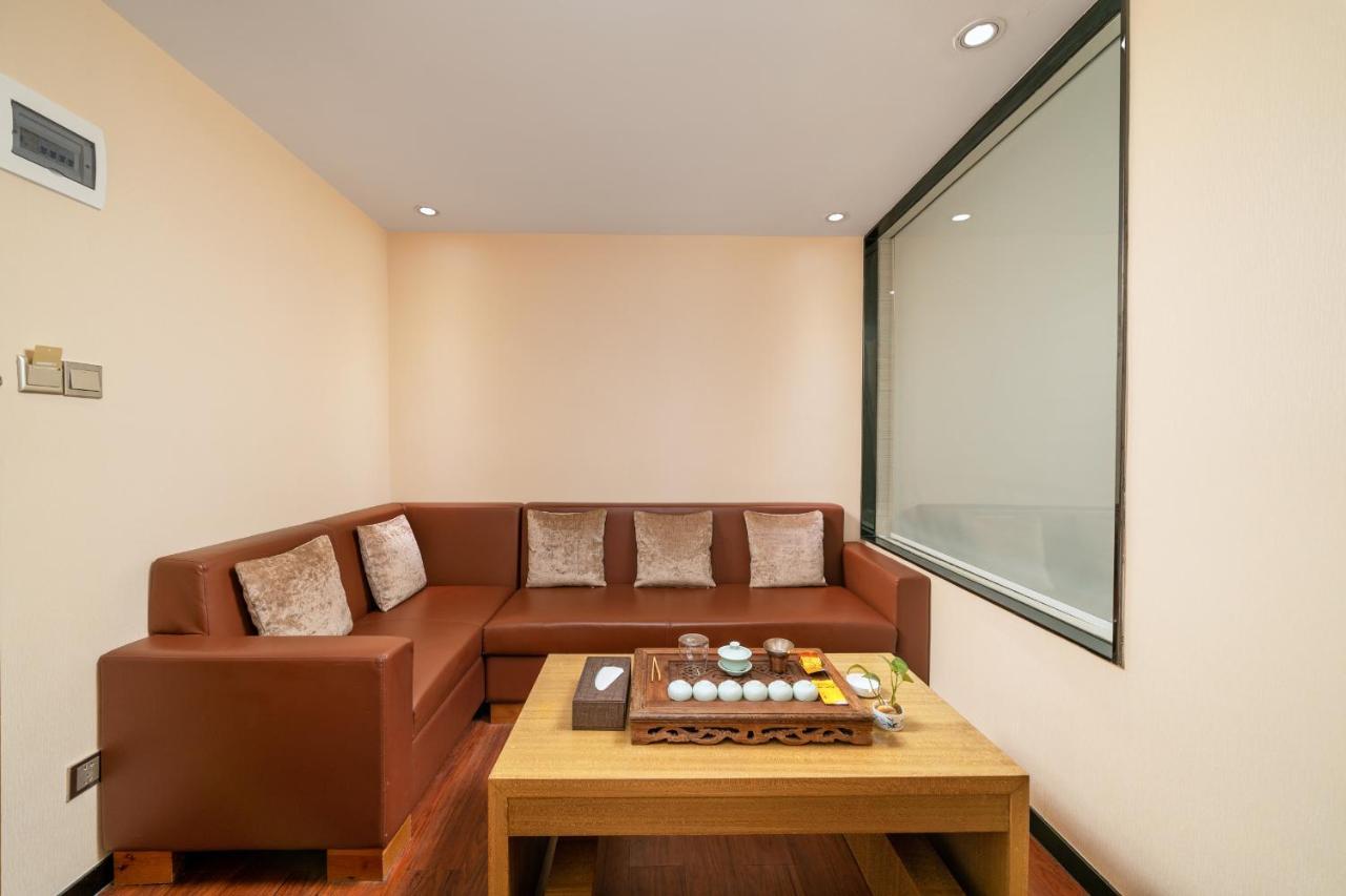 Guangzhou Boyi Hotel Екстериор снимка