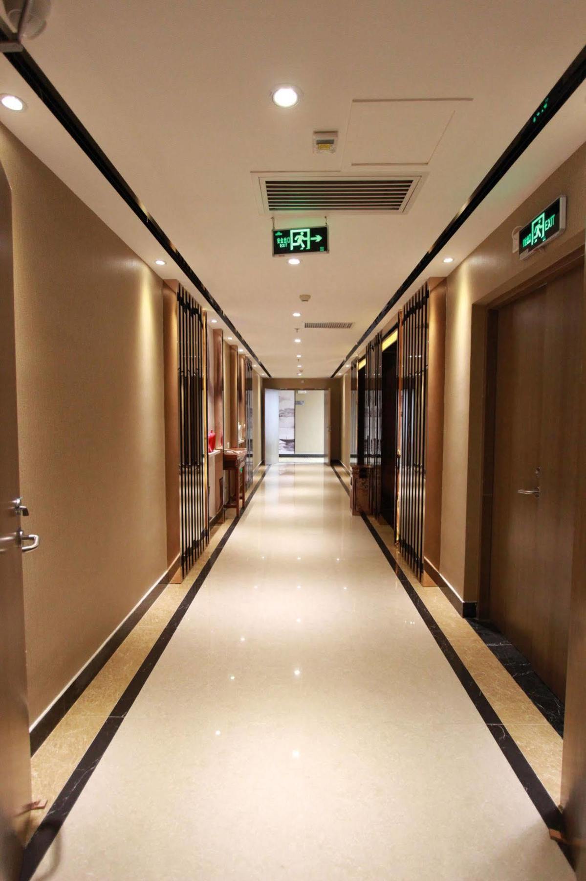 Guangzhou Boyi Hotel Екстериор снимка
